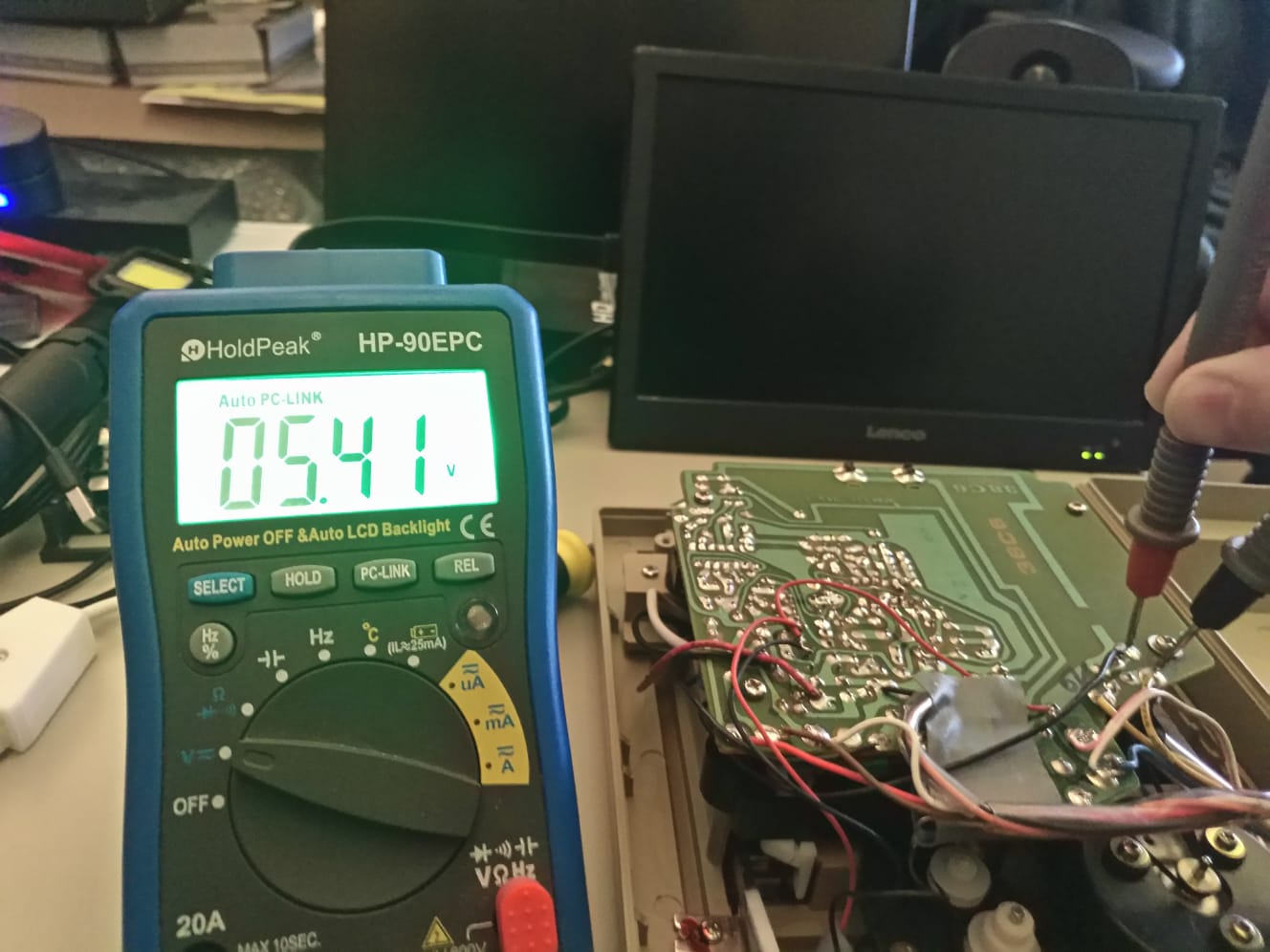 ATARI 410 voltage.jpg ATARI 410 voltage.jpg